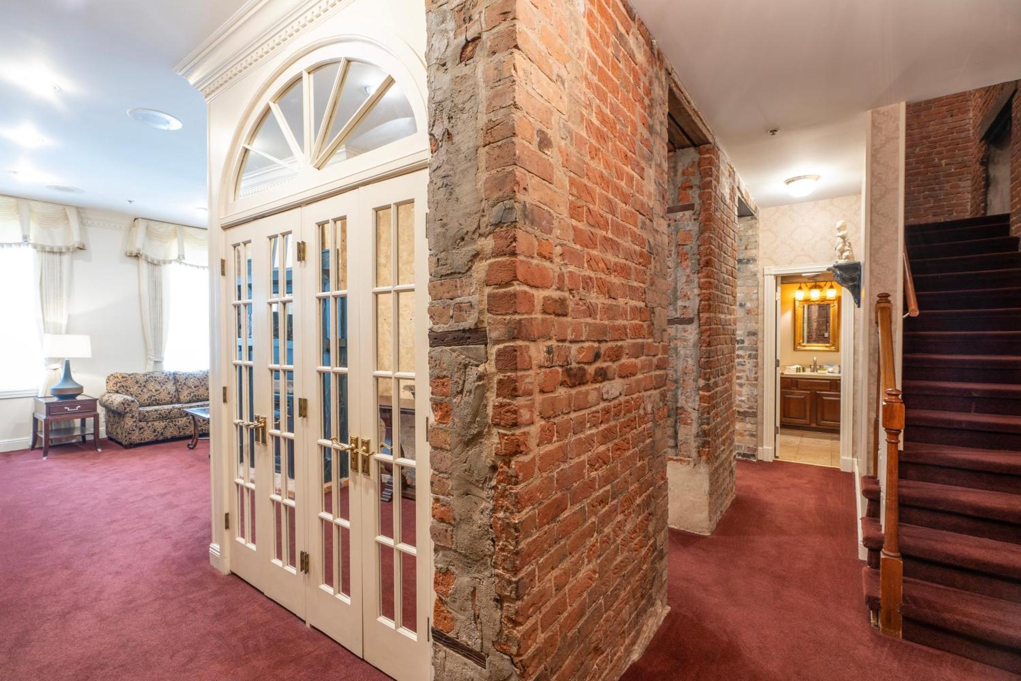 Quarter House Suites New Orleans Bagian luar foto