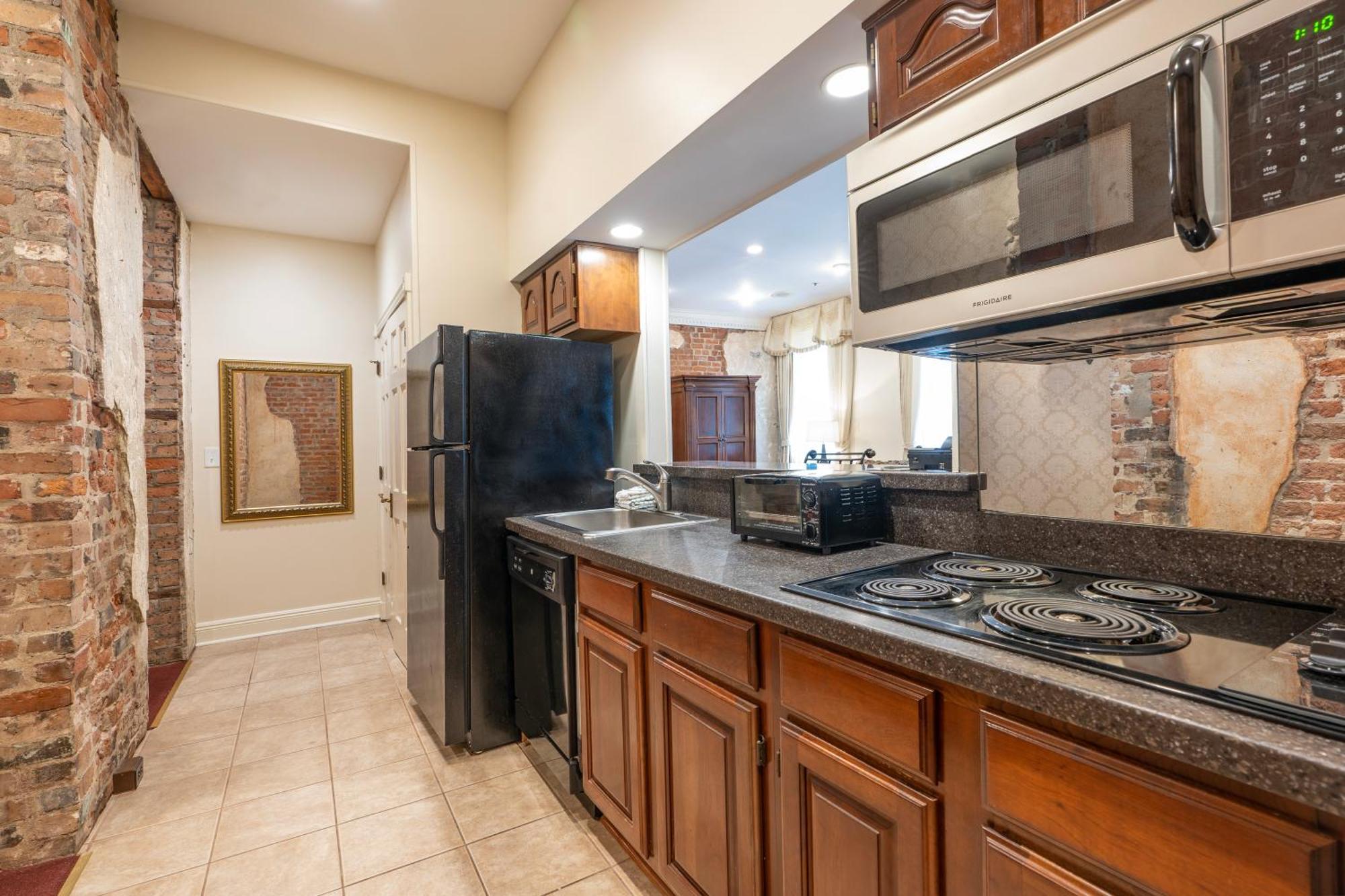 Quarter House Suites New Orleans Bagian luar foto