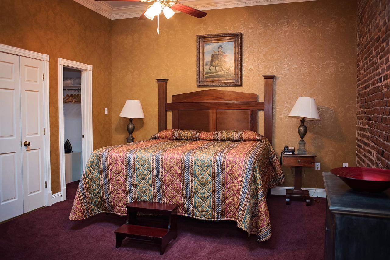 Quarter House Suites New Orleans Bagian luar foto