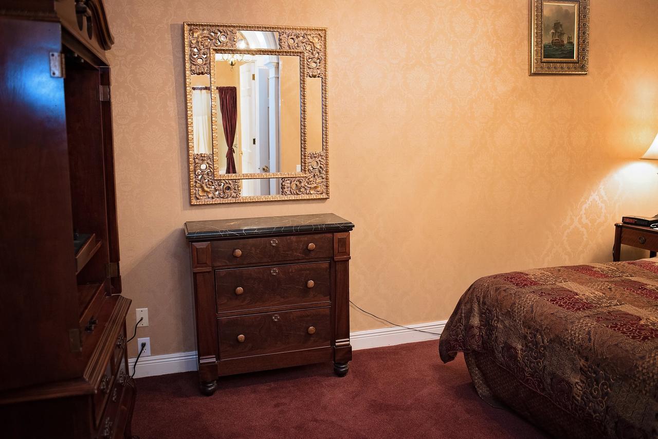 Quarter House Suites New Orleans Bagian luar foto