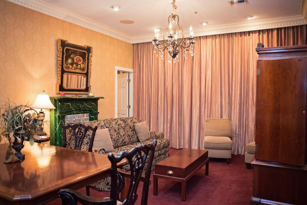 Quarter House Suites New Orleans Bagian luar foto