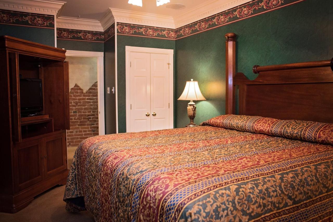 Quarter House Suites New Orleans Bagian luar foto
